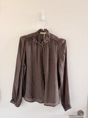 It Hippie Taupe Ruffle Lace Trim Blouse M